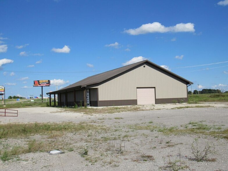 More Photos Of 975 E Daniel Dr, Mount Vernon Manufacturing For Sale