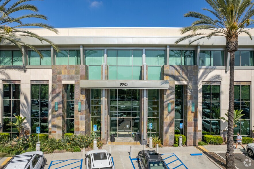 More Photos Of 9909 Mira Mesa Blvd, San Diego Office For Lease