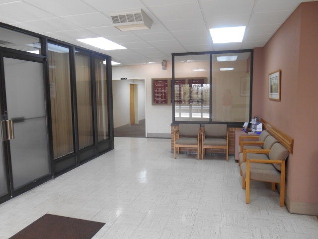 More Photos Of 2401 S Kanawha St, Beckley Medical For Lease