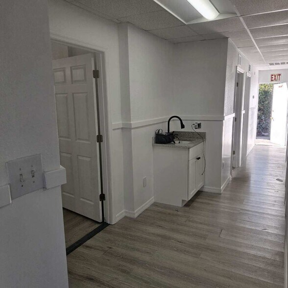 More Photos Of 525 E Olympia Ave, Punta Gorda Storefront Retail Office For Sale