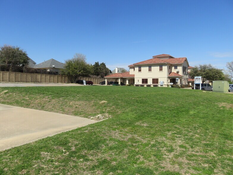More Photos Of 6638 Bryant Irvin Rd, Fort Worth Land For Sale