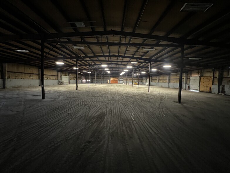 More Photos Of 1200 N 41st St, Bethany Industrial For Sale