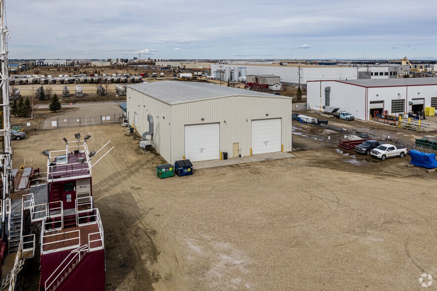 More Photos Of 7803 39th St, Leduc Manufacturing For Sale