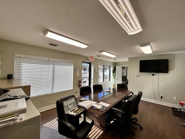 More Photos Of 85101 Commercial Park Dr, Yulee Flex For Lease