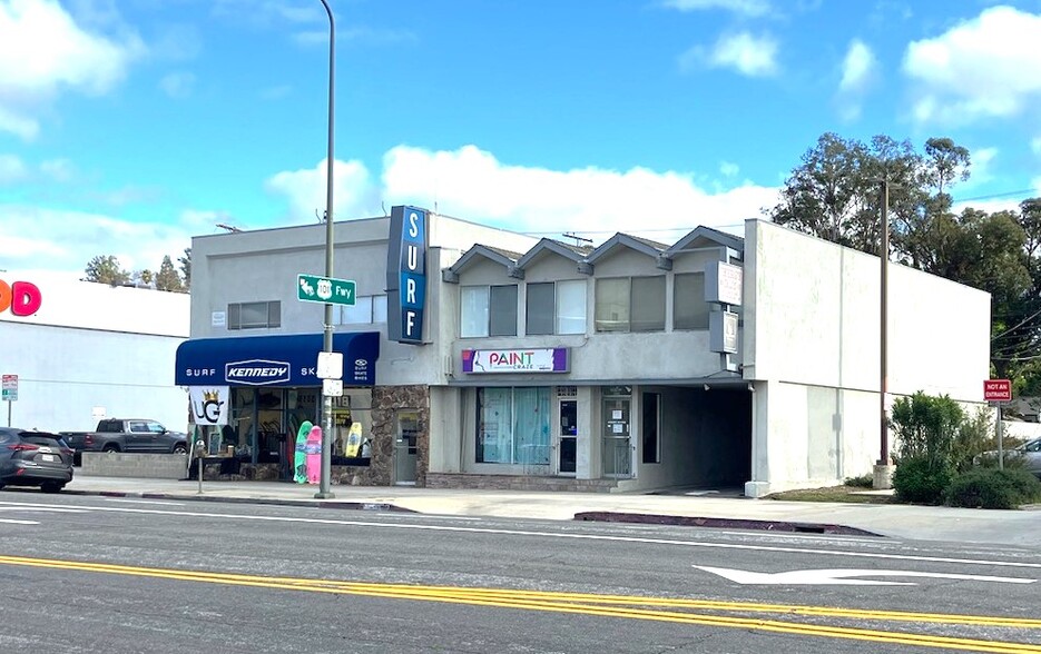 Primary Photo Of 22026-22030 Ventura Blvd, Woodland Hills Storefront Retail Office For Lease