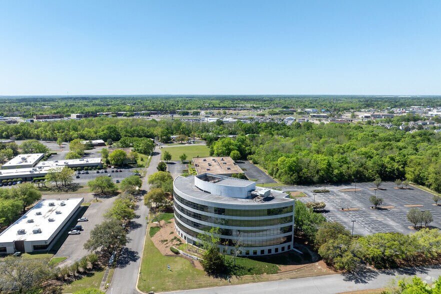 More Photos Of 2400 Presidents Dr, Montgomery Office For Lease