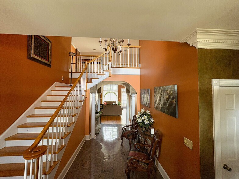 More Photos Of 105 Marshland Ln, Greer Hospitality For Sale