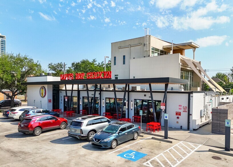 More Photos Of 606 Dennis St, Houston Storefront For Sale