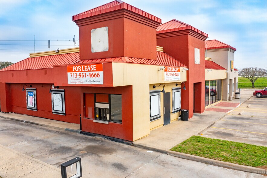 More Photos Of 1721 S Mechanic St, El Campo Fast Food For Lease