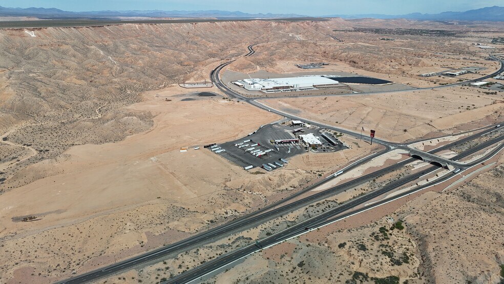 More Photos Of NWC of Lower Flat Top Drive and I-15, Mesquite Land For Sale