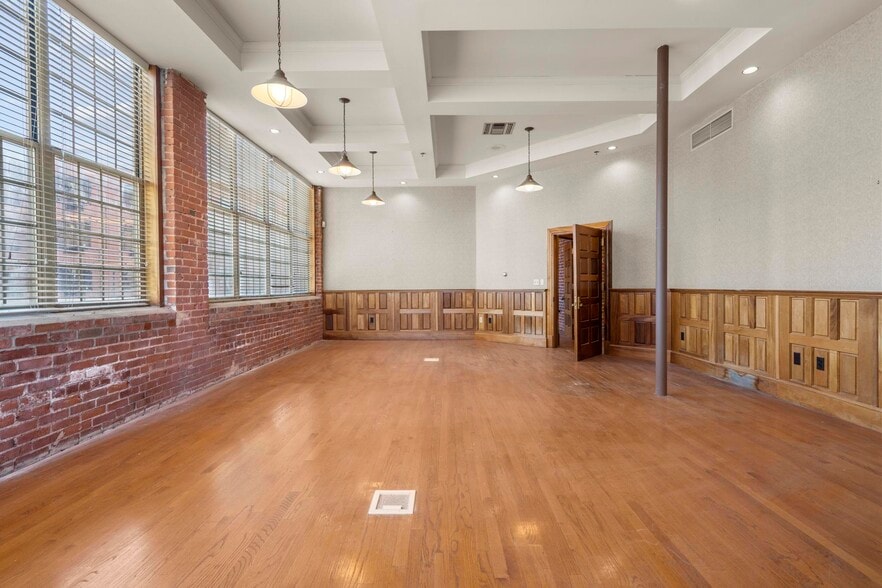 More Photos Of 495 Blake St, New Haven Office For Lease