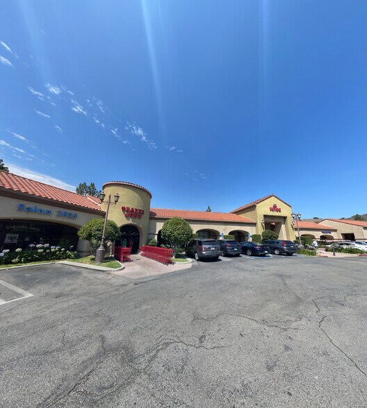 More Photos Of 3815-3963 E Thousand Oaks Blvd, Westlake Village Unknown For Lease