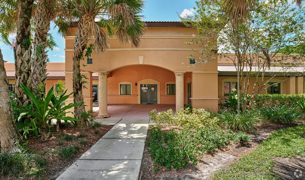 More Photos Of 1865 N Corporate Lakes Blvd, Weston Medical For Lease