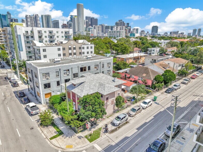 More Photos Of 676 SW 1st St & 119 SW 1st St, Miami Land For Sale