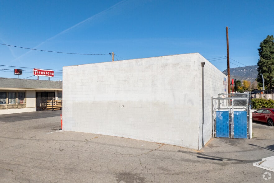 More Photos Of , San Bernardino General Retail For Sale