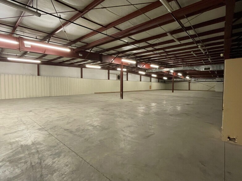 More Photos Of 2970 Perrowville Rd, Forest Warehouse For Lease