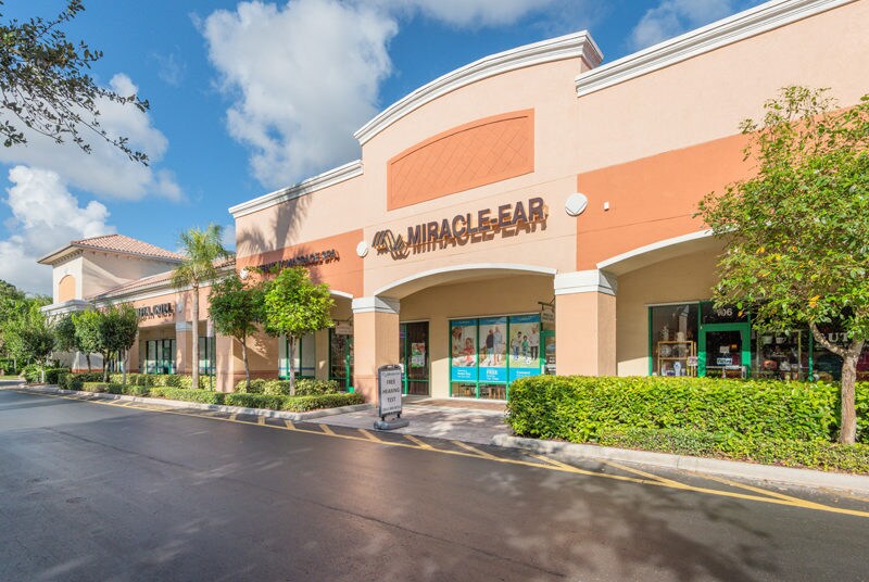 More Photos Of 13800-13900 Jog Rd, Delray Beach Unknown For Lease
