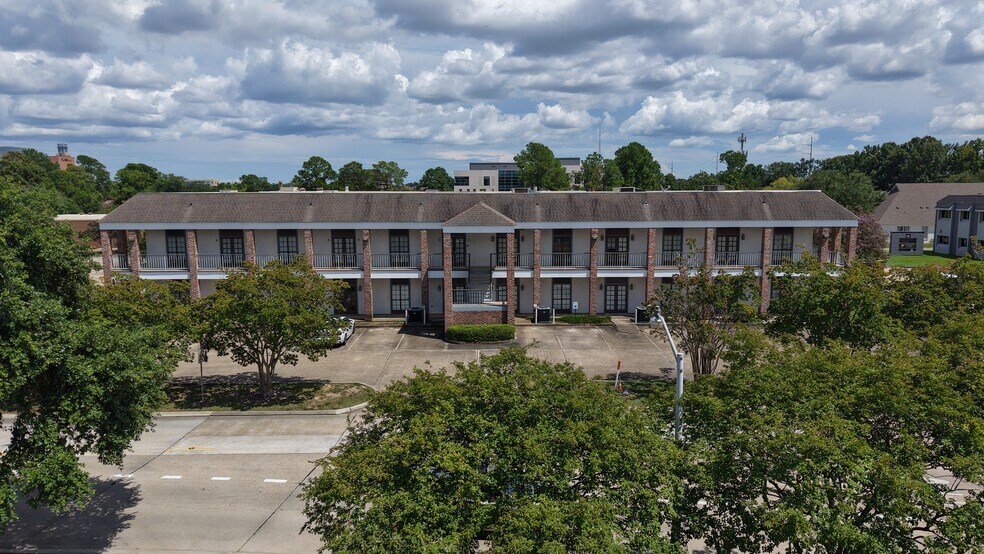 More Photos Of 7423 Picardy Ave, Baton Rouge Medical For Lease