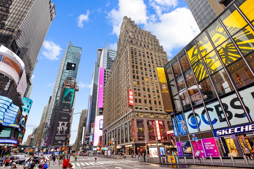 More Photos Of 1501 Broadway, New York Office For Lease
