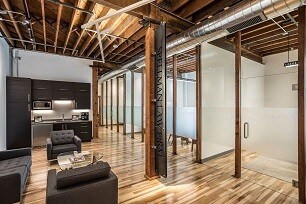 More Photos Of 319 SW 5th St, Des Moines Loft Creative Space For Lease