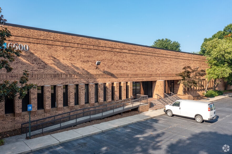 Primary Photo Of 6600 Jimmy Carter Blvd, Norcross Distribution For Lease