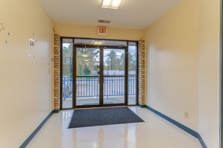 More Photos Of 1651 S Green St, Henderson Daycare Center For Sale
