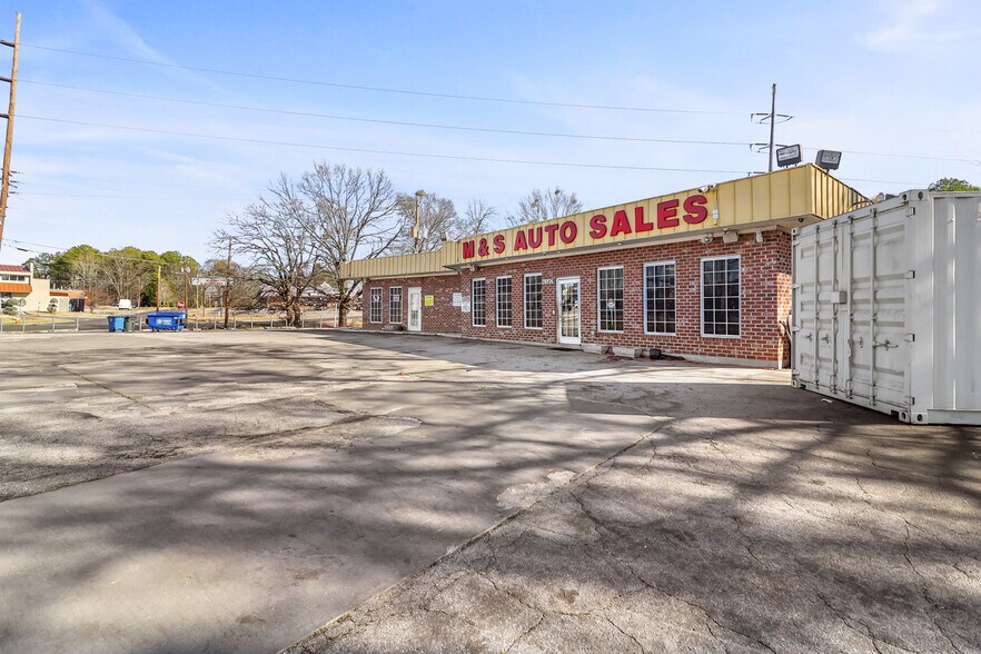 More Photos Of 6580 Ga-85 Hwy, Riverdale General Retail For Sale