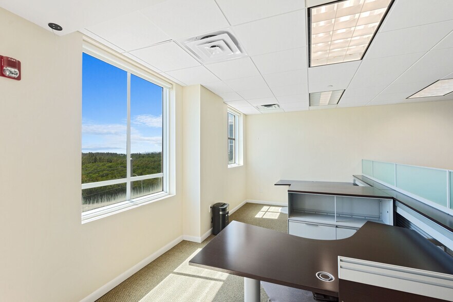 More Photos Of 3363 NE 163rd St, North Miami Beach Medical For Lease