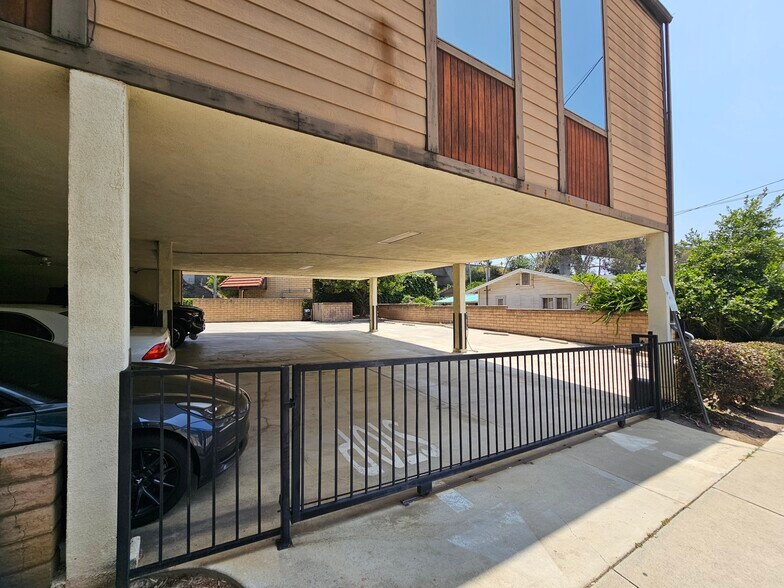 More Photos Of 2910 W Broadway, Los Angeles Office Residential For Lease