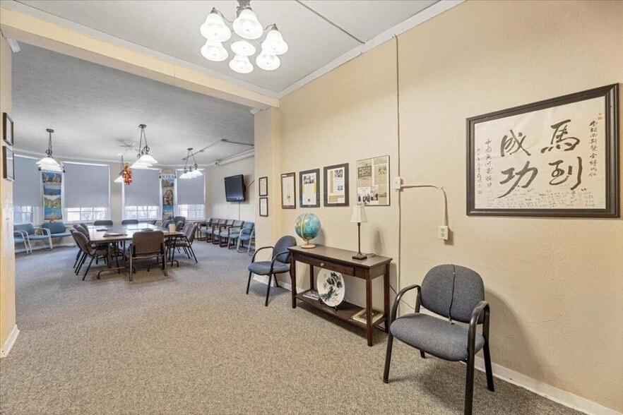 More Photos Of 21551 270th St, Mc Clelland Office For Sale