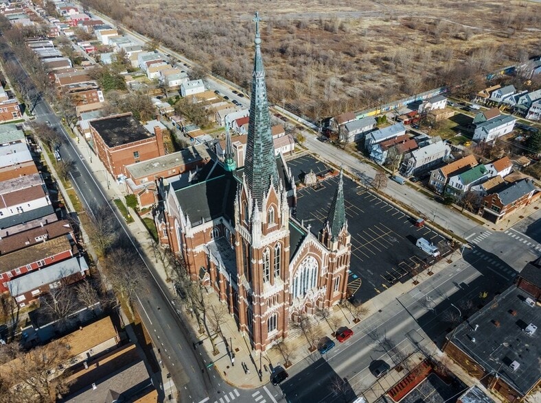 More Photos Of , Chicago Unknown For Sale