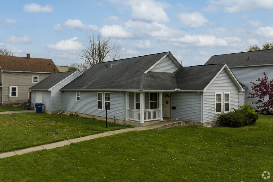 Primary Photo Of 3158 N Ontario St, Toledo Apartments For Sale