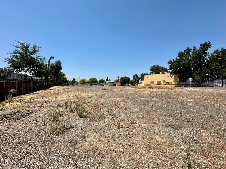 More Photos Of 5139 Hillsdale blvd, Sacramento Land For Sale
