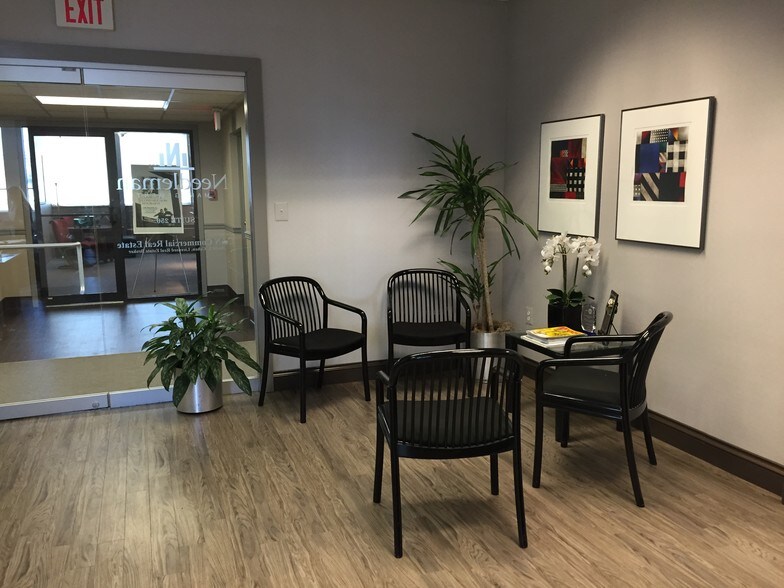 More Photos Of 1060 Kings Hwy N, Cherry Hill Office For Lease