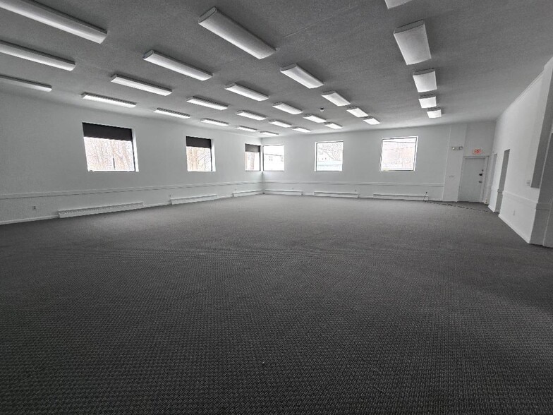 Primary Photo Of 132 Franklin St, Torrington Office For Lease