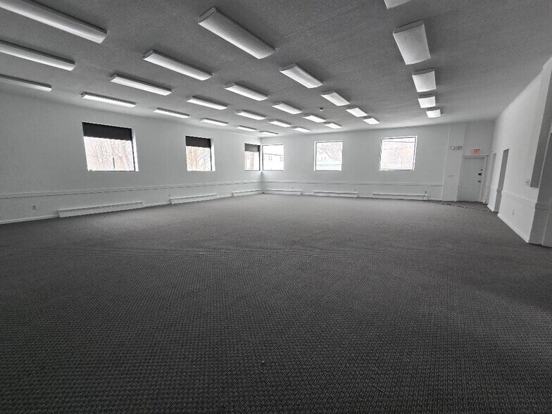Primary Photo Of 132 Franklin St, Torrington Office For Lease