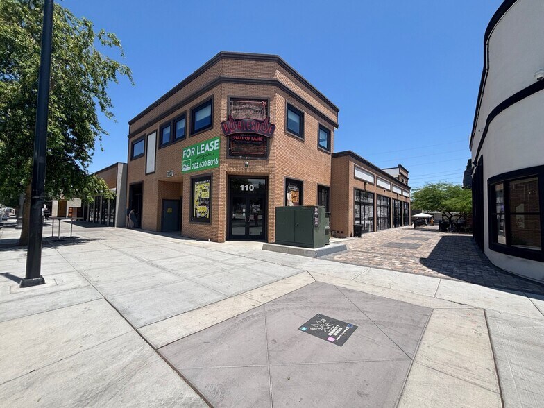 More Photos Of 1027 S Main St, Las Vegas Office For Lease
