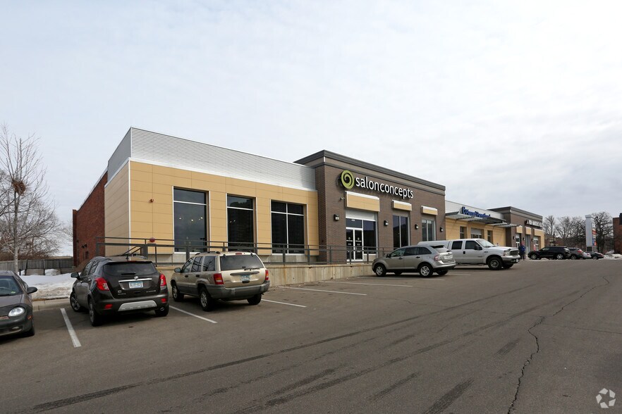 More Photos Of 6525-6535 Lyndale Ave S, Richfield General Retail For Lease