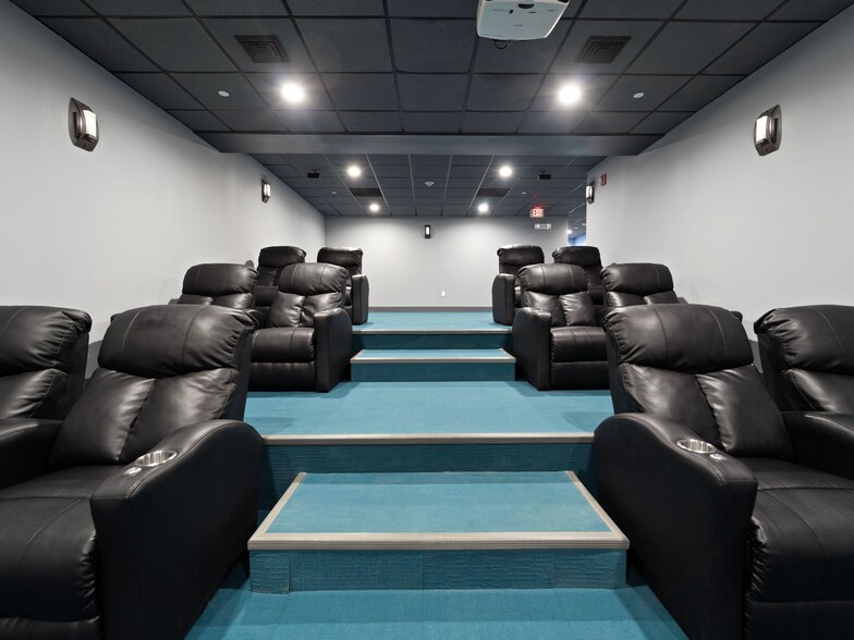 More Photos Of 19-21 Chenango St, Binghamton Apartments For Sale