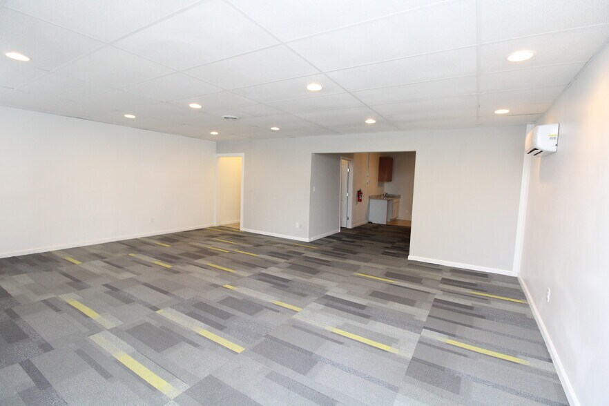 More Photos Of 20285 Metcalf Ave, Bucyrus Office Residential For Lease