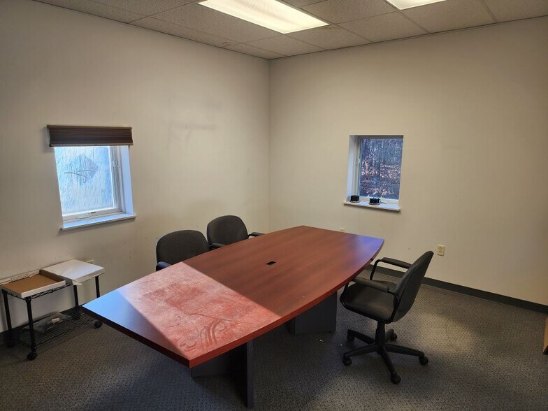 More Photos Of 1000 Lucerne Rd, Homer City Manufacturing For Sale
