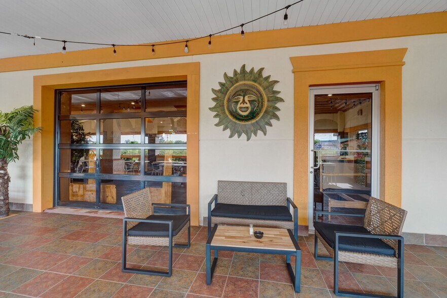 More Photos Of 929 US-98, Columbia Restaurant For Sale