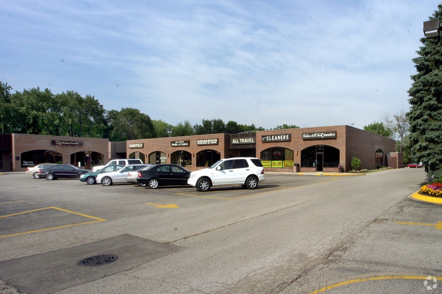 More Photos Of 3-47 E Northwest Hwy, Palatine General Retail For Lease