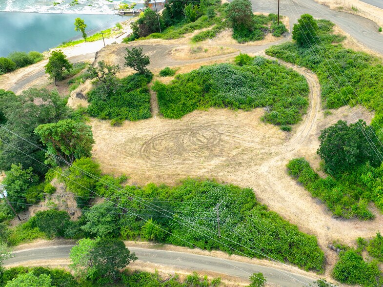 More Photos Of 0 OLD HIGHWAY 99, Roseburg Land For Sale