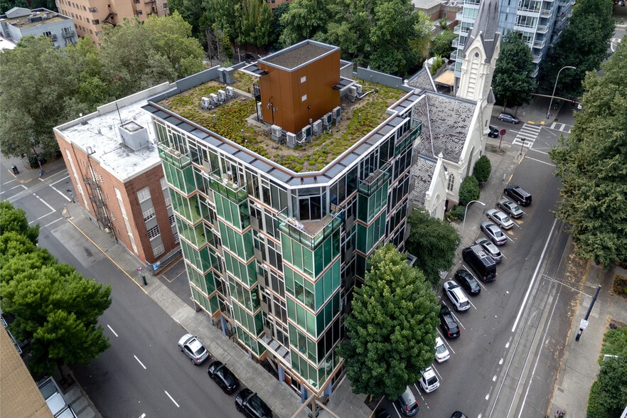 More Photos Of 1410 SW 11th Ave, Portland Apartments For Sale