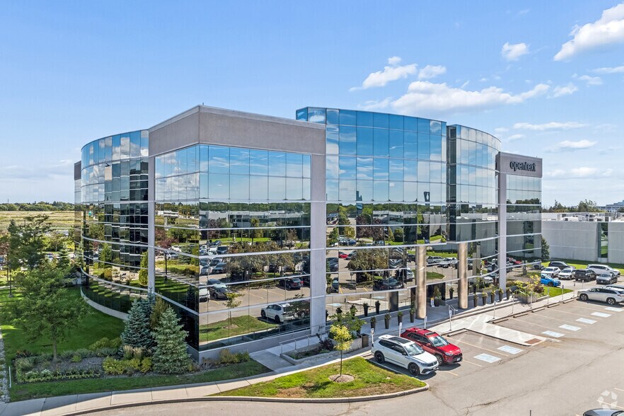 More Photos Of 30 Leek Cres, Richmond Hill Office For Lease