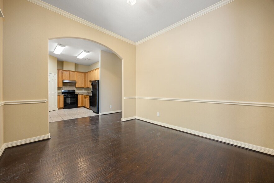 More Photos Of 12989 Bellaire Blvd, Houston Storefront For Sale