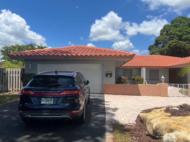 More Photos Of 3310 NW 90th Ave, Coral Springs Multifamily For Sale