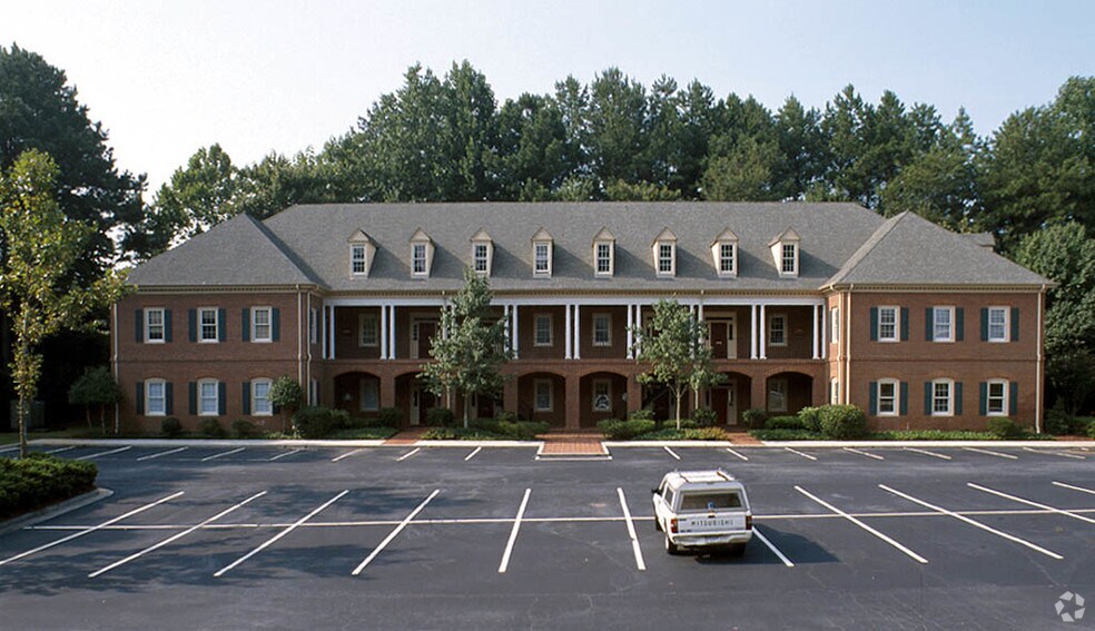 More Photos Of 1370 Center Dr, Dunwoody Office For Lease