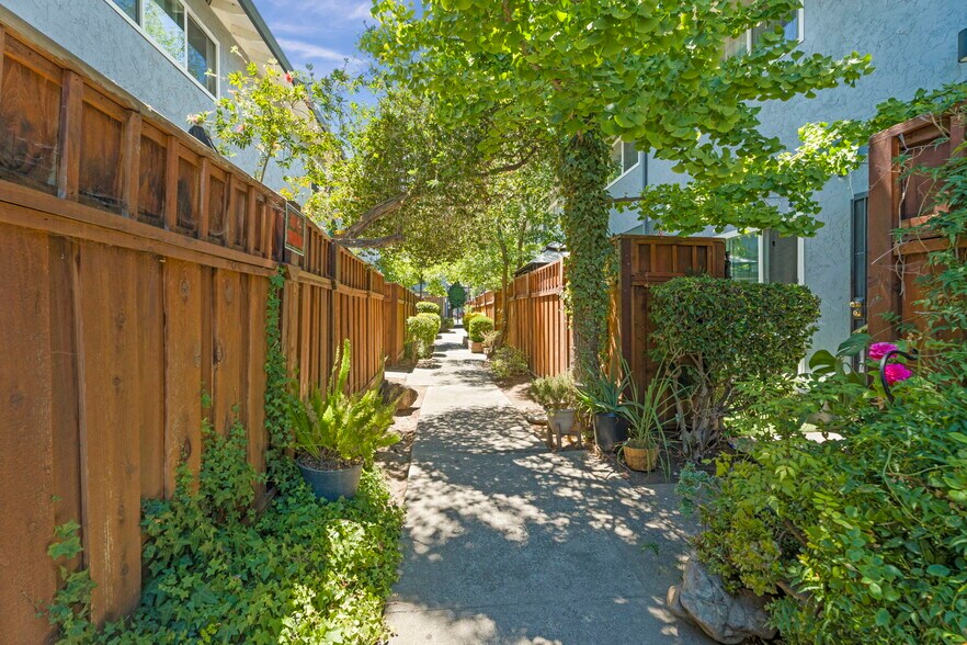 More Photos Of 4930 National Ave, Los Gatos Apartments For Sale